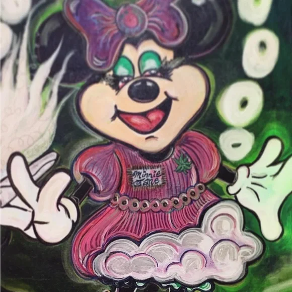 SOLD 𝓜𝓲𝓷𝓷𝓲𝓮 4.2♡ - Picture 9 of 9